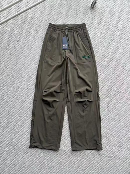 F032047春季新款简约休闲女士梭织宽松休闲伞兵裤子 商品图3