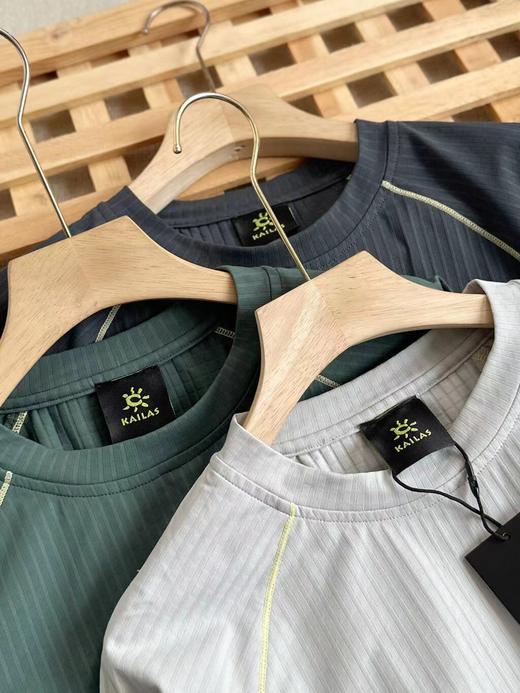 F032069春季新款男女同款立体剪裁休闲运动长袖圆领卫衣T恤 商品图4