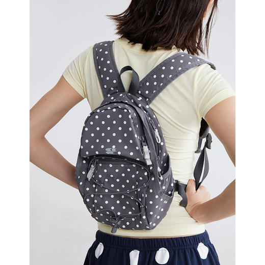 CryingCenter波点尼龙野餐登山包防泼水户外双肩书包小号中号 商品图0