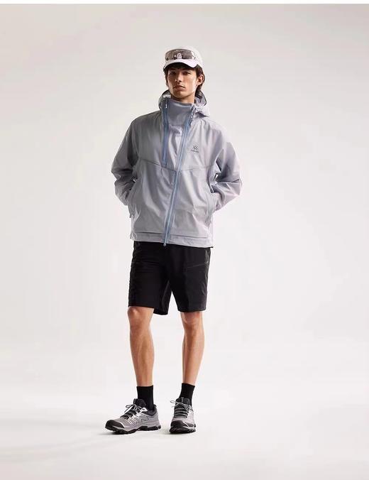 F0320107兼顾实用性与造型感不挑身形男女皆可驾驭轻量冲锋衣 商品图4