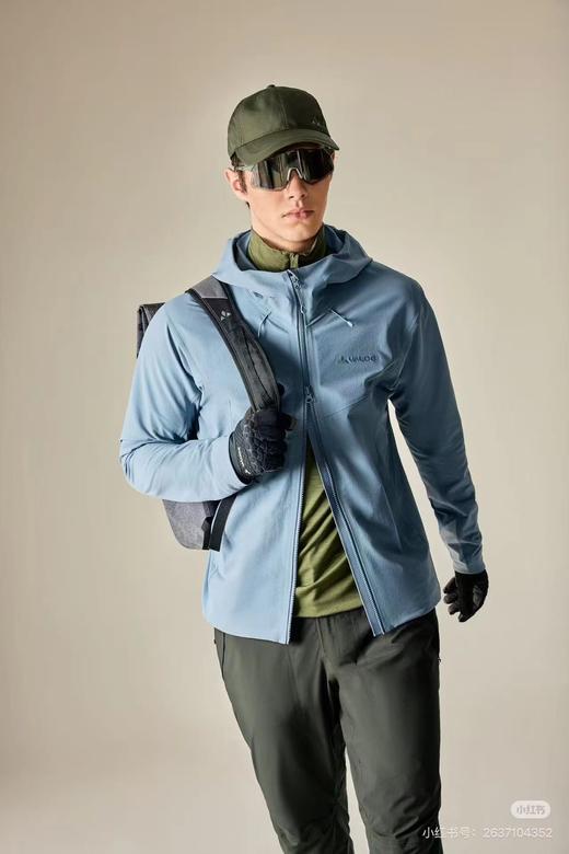 F032037男女款连帽软壳衣外套户外骑行徒步防风全压胶商务休闲冲锋衣 商品图7