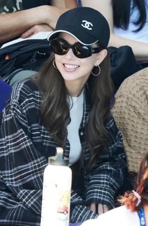 小香经典26年新款刺绣字母防晒棒球帽 商品图0