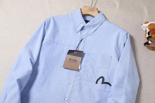 F0320139男士日常通勤胸前双口袋点缀印花刺绣衬衫上衣 商品图2