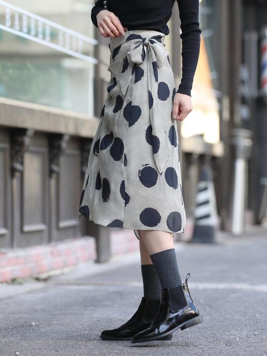 TYNVIE 荷叶边裙摆裹身裙 - 蓝色波点 商品图5