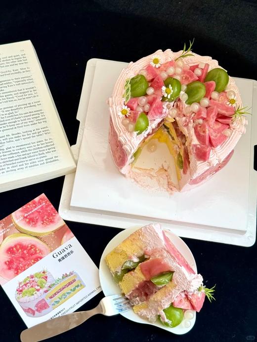 【🆕春日新品】青提芭乐口味鲜果蛋糕 商品图2