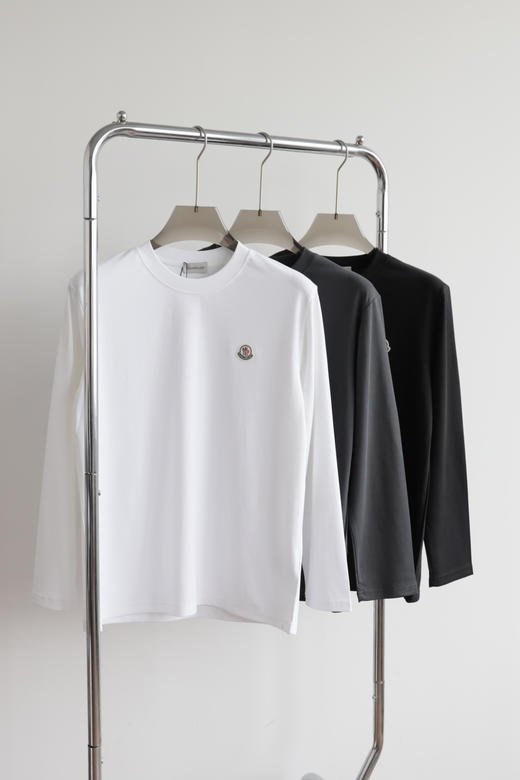 M0nc1er 水柔丝光 经典圆领长袖 T 恤 CX257 商品图4