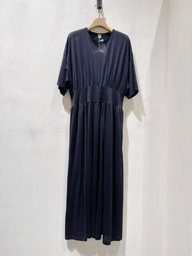 女款短袖连衣裙he