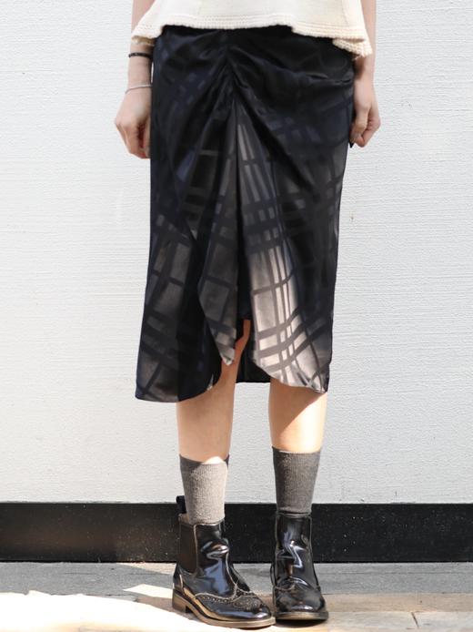 TYNVIE 荷叶边裙摆裹身裙 - 黑色格纹 商品图1