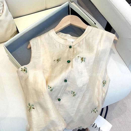 【7天内发出】新中式立领坎肩复古国风马甲 夏季刺绣上衣马甲轻奢背心 商品图4