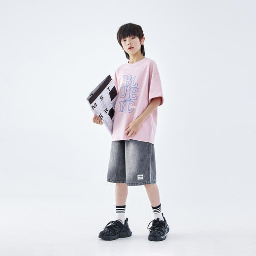 蓝汽水2026夏季新品男童字母印花短袖T恤青少年街头宽松复古上衣 商品图1