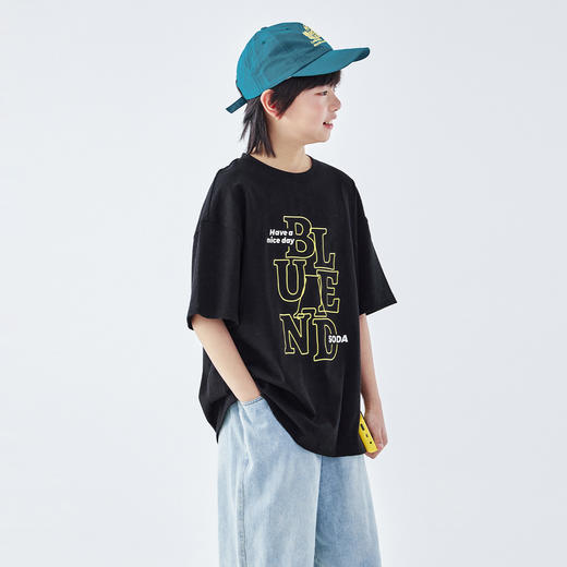 蓝汽水2026夏季新品男童字母印花短袖T恤青少年街头宽松复古上衣 商品图3
