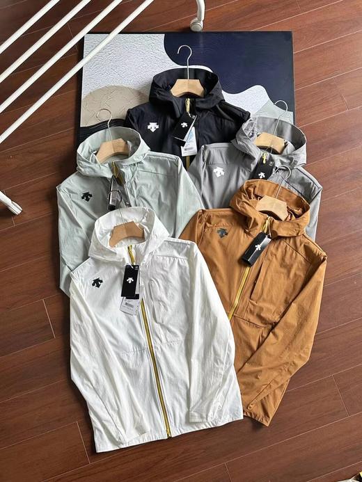 F032006春季新款训练运动健身防晒外套男士梭织上衣 商品图0