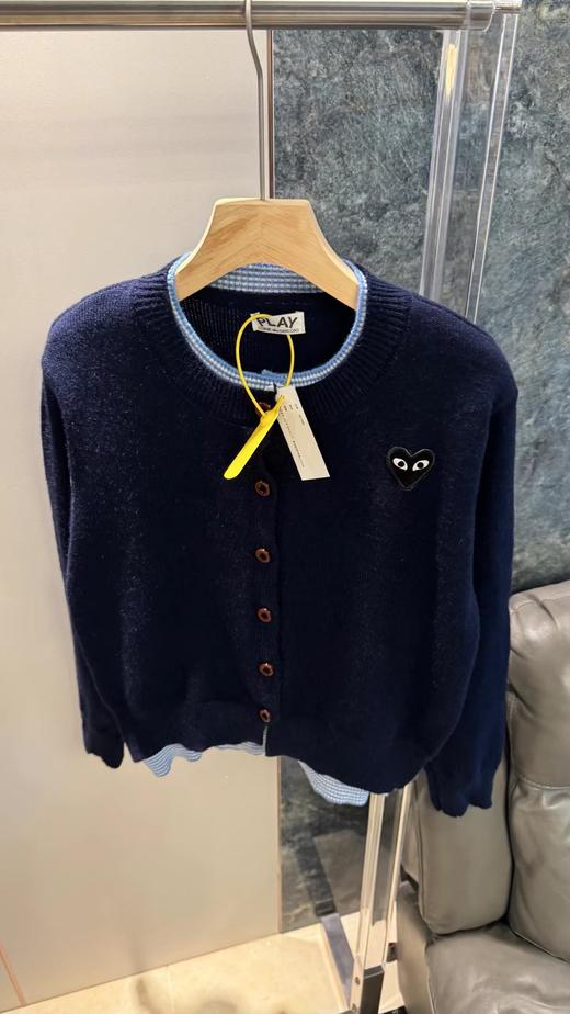 F0320148复古学院风藏青圆领蓝白条纹短款修身针织开衫 商品图1