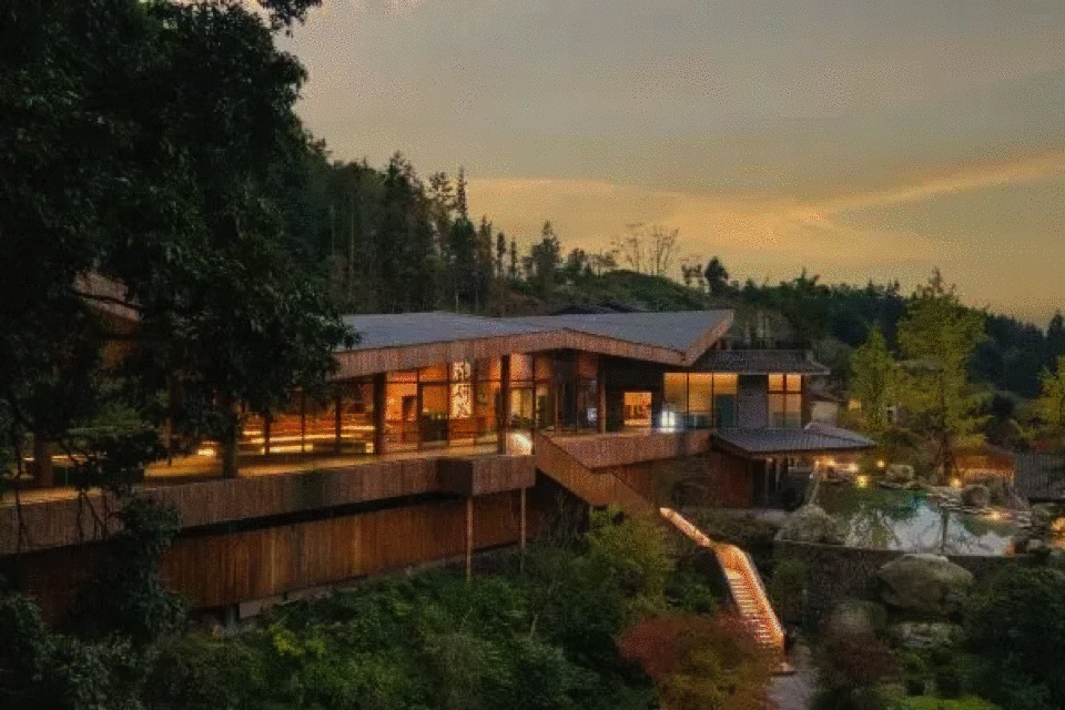 【黑松露榜单推荐民宿·坐忘元所·云峰桢里】仅599元起住坐忘（雅安店）享茶歇、晨读、颂钵、冥想…千年桢楠林吸氧度假，解锁山野疗愈之旅