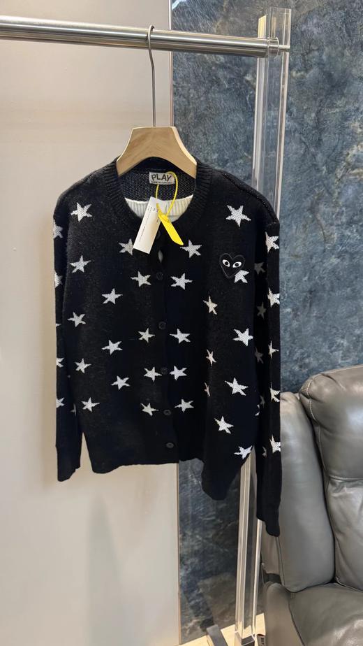 F032016春季新款休闲百搭黑底白星圆领少女感针织长袖开衫 商品图0