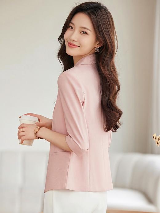 「老顾客福利」超级好看，百搭修身小西装外套，面料含亮丝 无论搭配裙子还是裤子都是绝配，春夏空调房必备西装外套（付款七天内发货）70706 商品图7