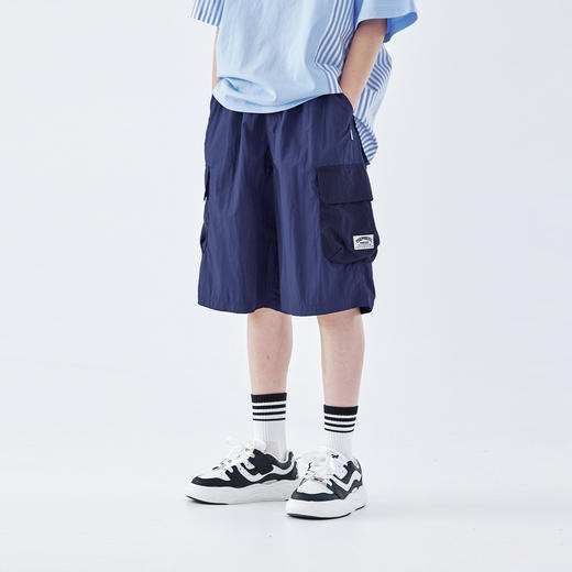 蓝汽水2026夏季新款男童户外轻薄短裤工装口袋度假风防泼水五分裤 商品图3