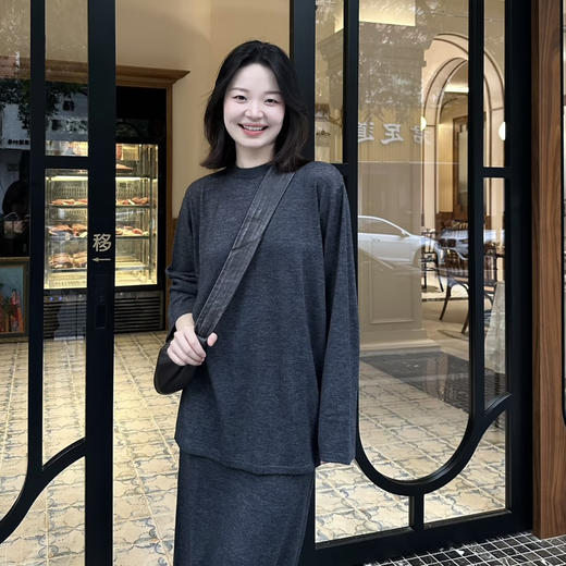 重磅渠道  进口纱线！BOTTO 真丝羊绒  天花板针织 Row宽松廓形T恤  圆领短袖/长袖针织衫 商品图2