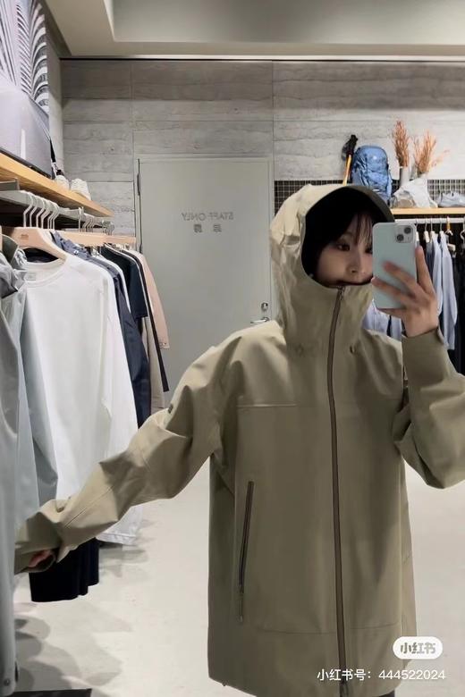 F032002春秋新款防水防雨轻薄耐磨全压胶袖标冲锋衣 商品图11