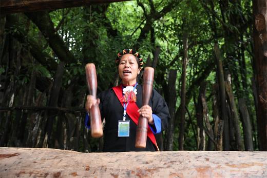 佤族·"摸你黑"狂欢节+中缅边境原始村落| 景迈山、摸你黑、老达保、翁丁、元江哈尼族奕车人古村落、土掌房人文摄影9天 商品图7