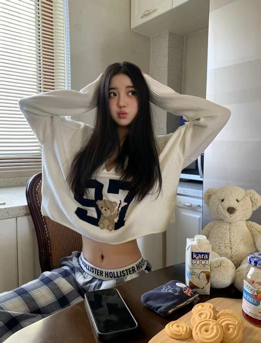 F032042春秋新款时尚百搭情侣款数字小熊短款针织毛衣 商品图14