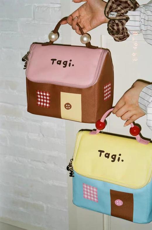 F032028大容量相机收纳包化妆包机灵小球点缀机灵小房子防水便携洗漱包 商品图4