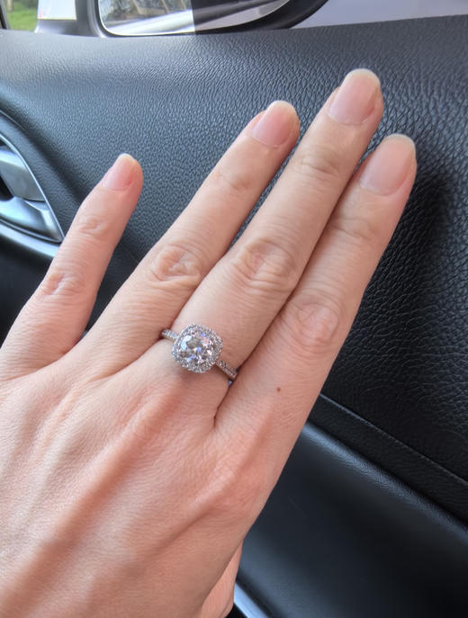 胖东来莫桑钻戒指 1克拉小方糖 商品图12