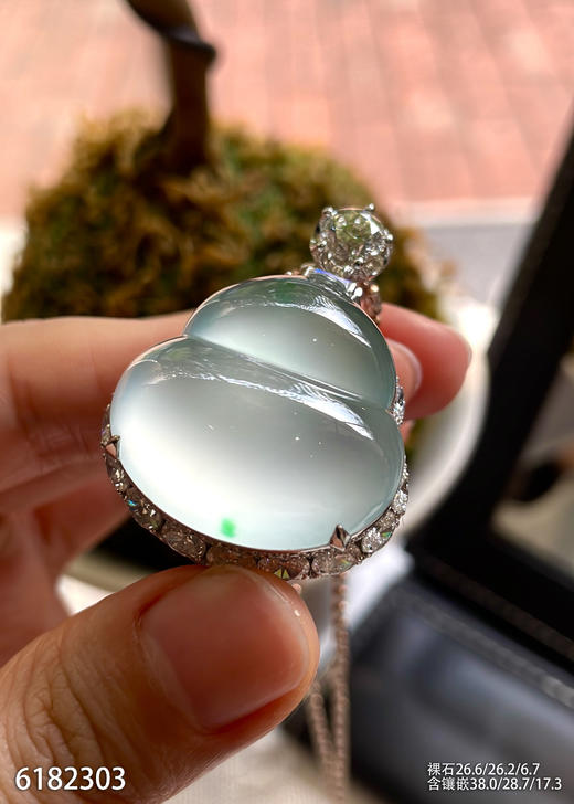 玻璃种飘翠葫芦吊坠【6182303】具体价格微信咨询 商品图2