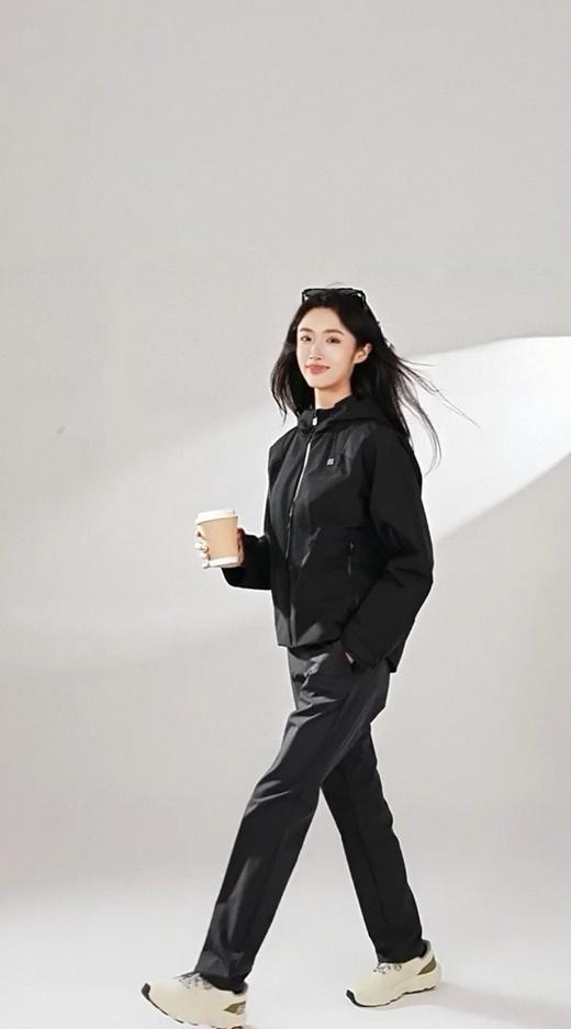 可隆防风防泼水连帽冲锋衣（SS） 商品图3