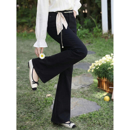 鹿向南「墨黑雅调」百搭气质黑色修身显瘦牛仔裤女春季直筒微喇裤 商品图1