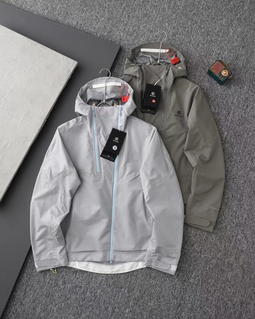 F032062运动户外徒步F防风防水透汽散热连帽防晒衣冲锋衣 商品图0