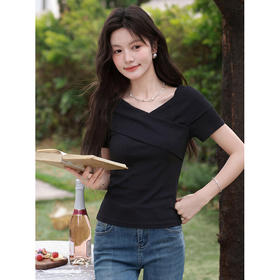 鹿向南「塞纳来信」莱赛尔高级感黑色设计感短袖T恤女夏气质上衣