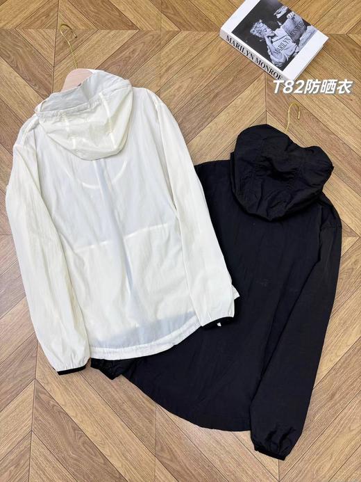 F032046春夏新款女士宽松版梭织防泼水冲锋款防晒衣 商品图4