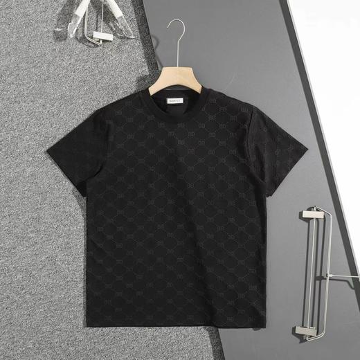 F032055舒适亲肤立体裁剪休闲宽松版型提花满印短袖T恤 商品图4