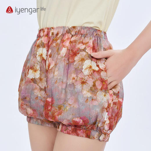 艾扬格 life C2128 瑜伽女款苎麻短裤清新雅致 轻薄透气速干有口袋灯笼裤 商品图7