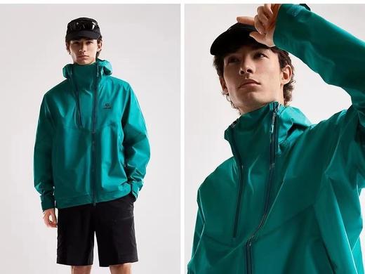 F0320107兼顾实用性与造型感不挑身形男女皆可驾驭轻量冲锋衣 商品图11