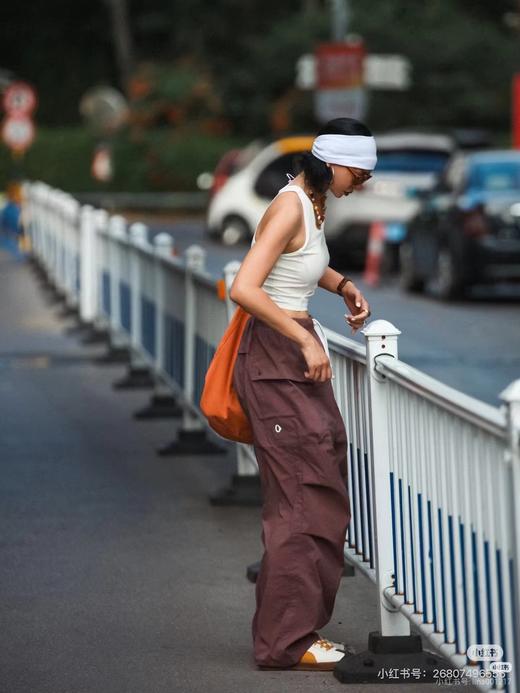 F032036户外休闲运动女孩美式运动裤女生薄尼龙宽松直筒裤 商品图7