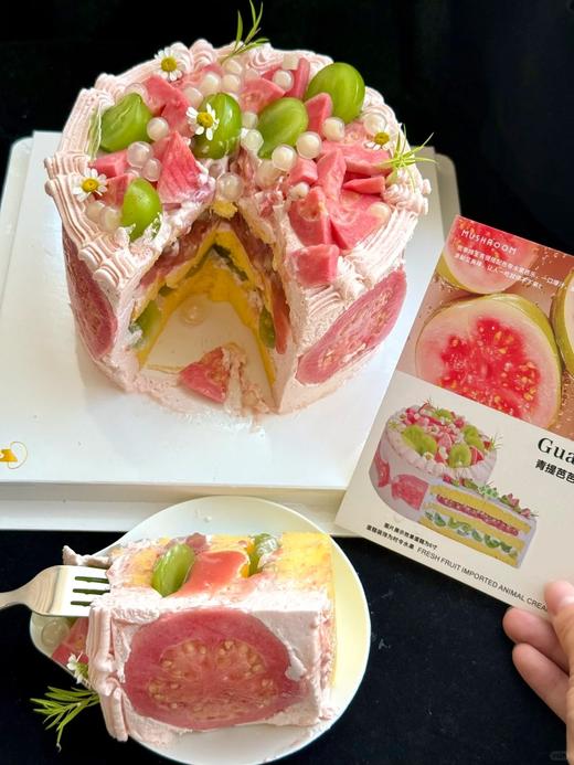 【🆕春日新品】青提芭乐口味鲜果蛋糕 商品图0