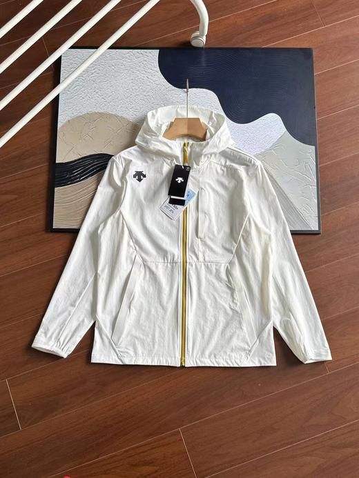 F032006春季新款训练运动健身防晒外套男士梭织上衣 商品图4