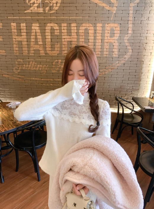 <曾小咸推荐>3.23现货秒杀 ！微信超特价！ 半高领蕾丝针织打底衫 日常159.99 立减70 秒杀89.99！！ 毛绒外套 秒杀139.99！！ 商品图9