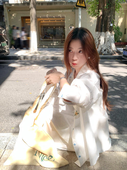 <曾小咸推荐>3.23现货秒杀 ！微信超特价！韩系立体刺绣花朵Polo衬衫 日常179.99 立减100 秒杀79.99！！ 商品图9