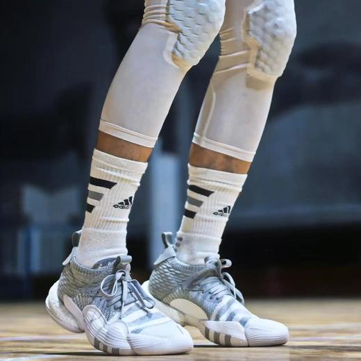 阿迪达斯 99.9元 运动鞋 (线上线下同时在售不保证有货，无原鞋盒介意勿拍）512902-GJ 商品图0