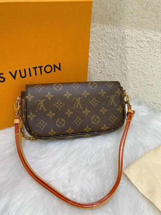 LV Ivy 老花  腋下包 商品图1