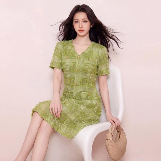 奢姿大码女装2026夏季胖妹妹轻奢优雅连衣裙气质V字肌理提花A字裙9962860009 商品图3