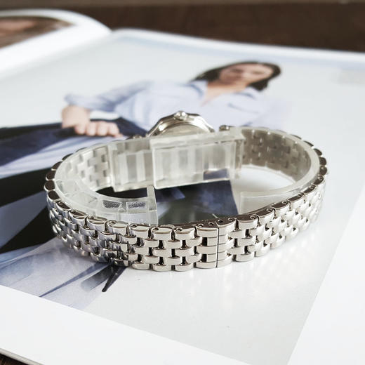 【95新】RADA 雷达R48739203石英机芯22.5MM（女款）佛罗伦萨系列精钢130326TJ02 商品图7