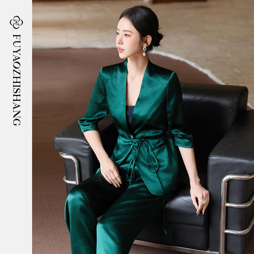 FUYAO扶摇直上 极简浪漫墨绿色西装套装女夏季七分袖轻奢醋酸西服 商品图0