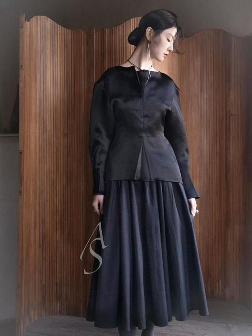 Mark Kenly Domino Tan 26PS 黑色真丝bemma收腰上衣 商品图0