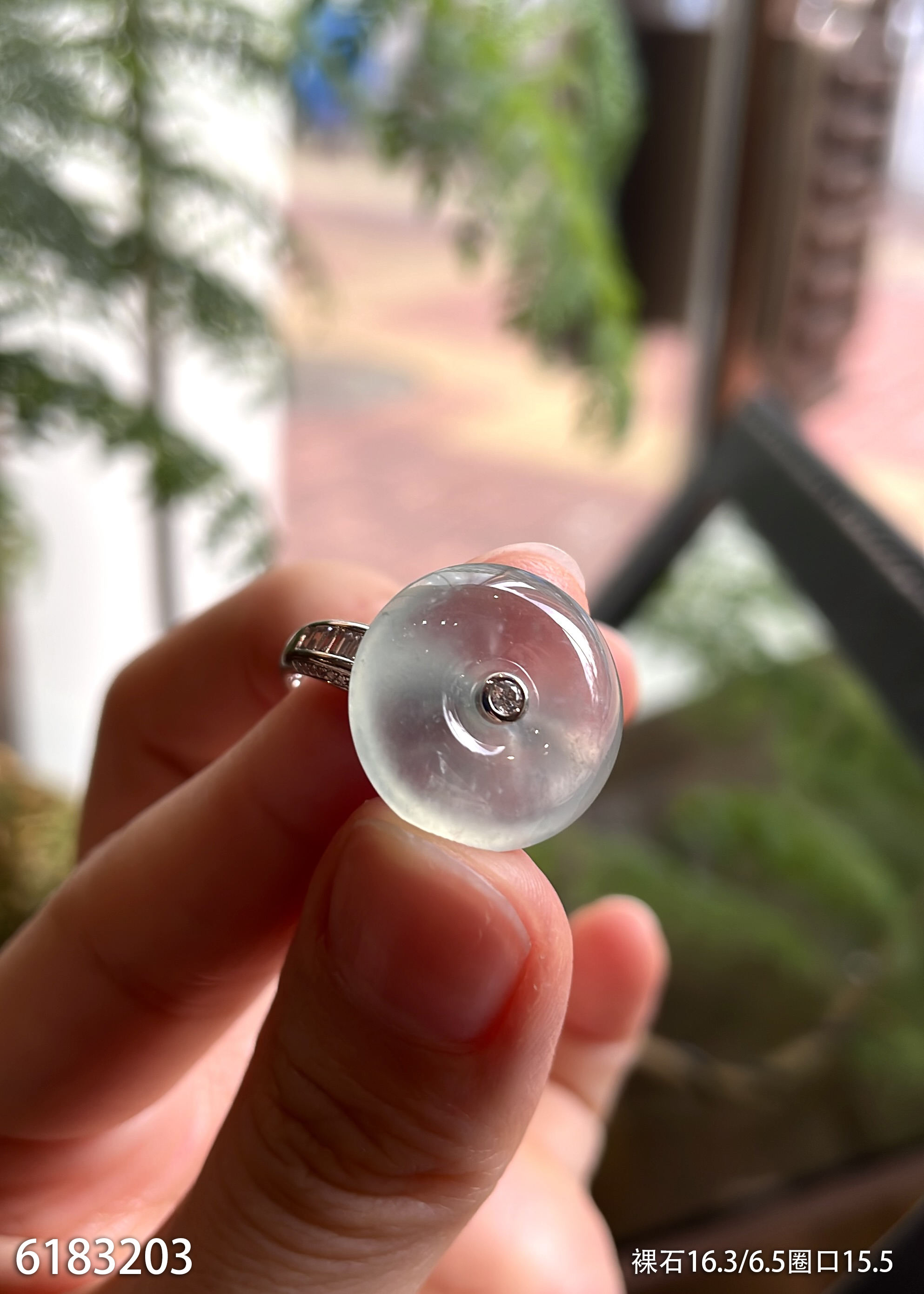 6183203，平安扣戒指。具体价格微信咨询