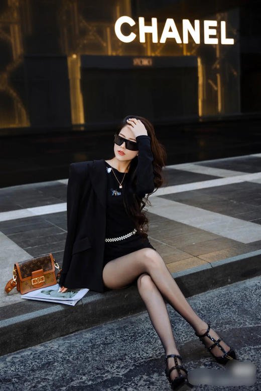 LV 老花 达芙妮 woc 链条包 商品图3