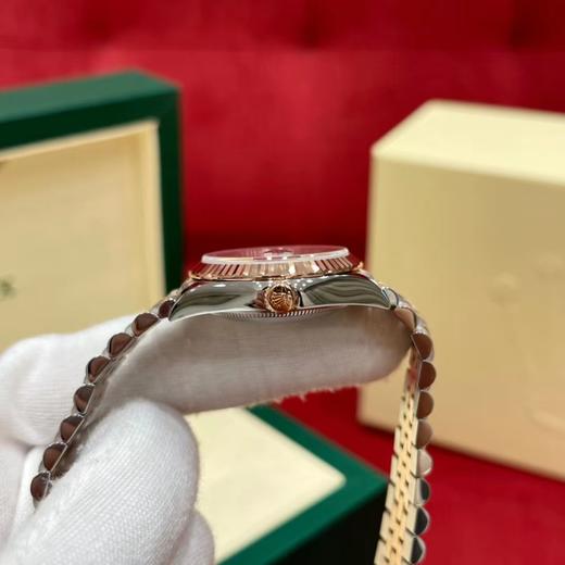 劳力士 日志腕表优雅的浅咖啡色盘面采用原版2236机械机芯尺寸:31mm 商品图6